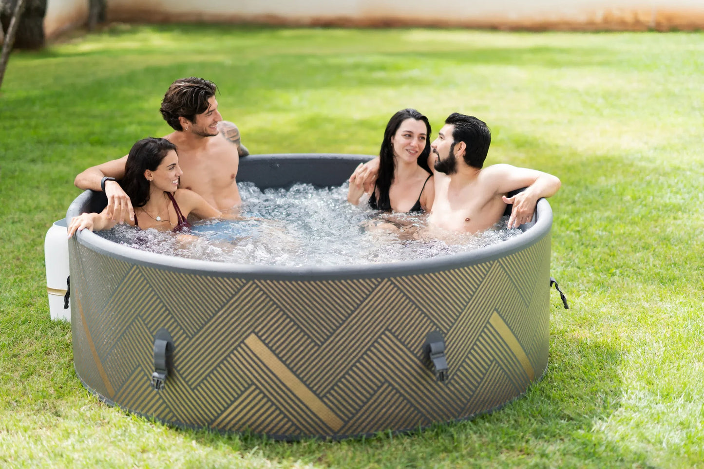 Portable Inflatable Hot Tub Spa (6-Person)